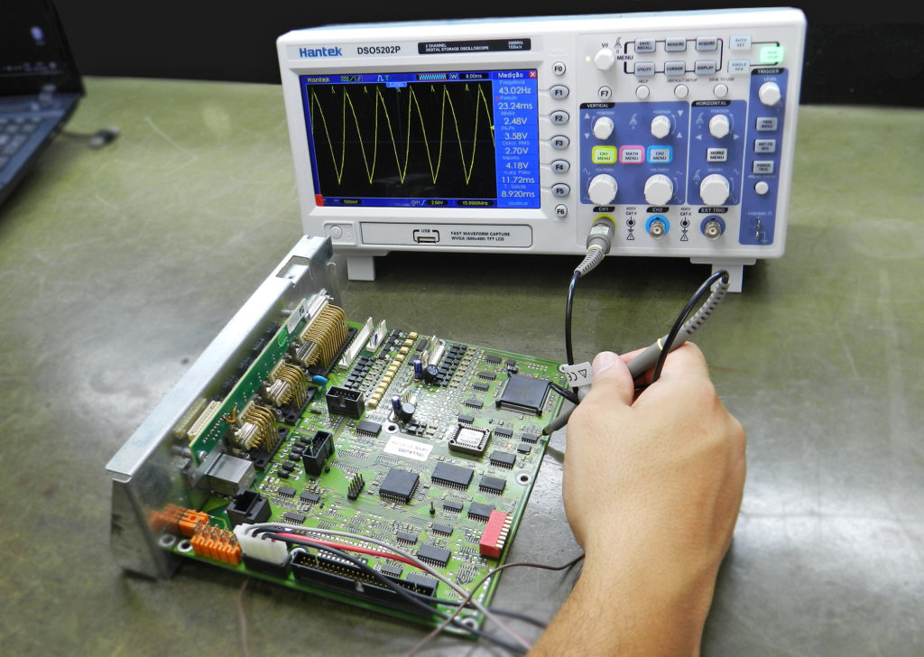 manutenção eletrônica industrial